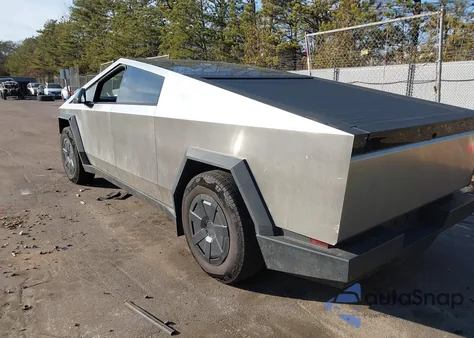 2024 Tesla Cybertruck All-Wheel Drive z USA, uszkodzony, nr VIN 7G2CEHED7RA055031